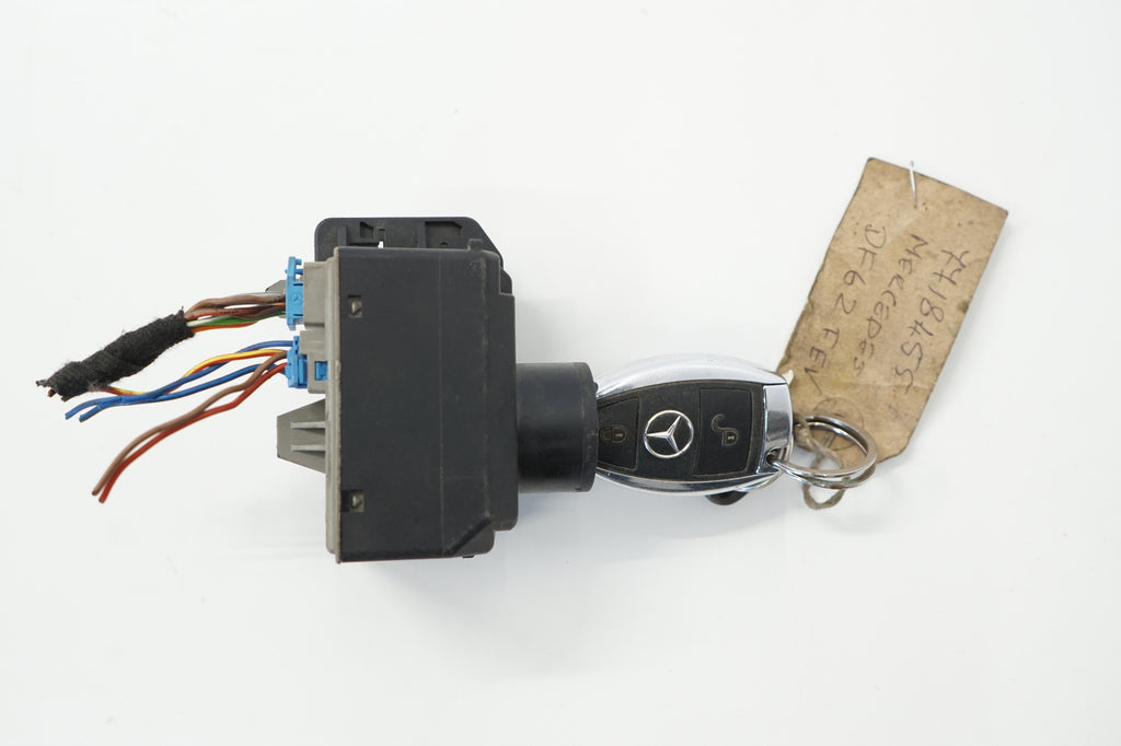 MERCEDES W176 IGNITION KEY A2469059500