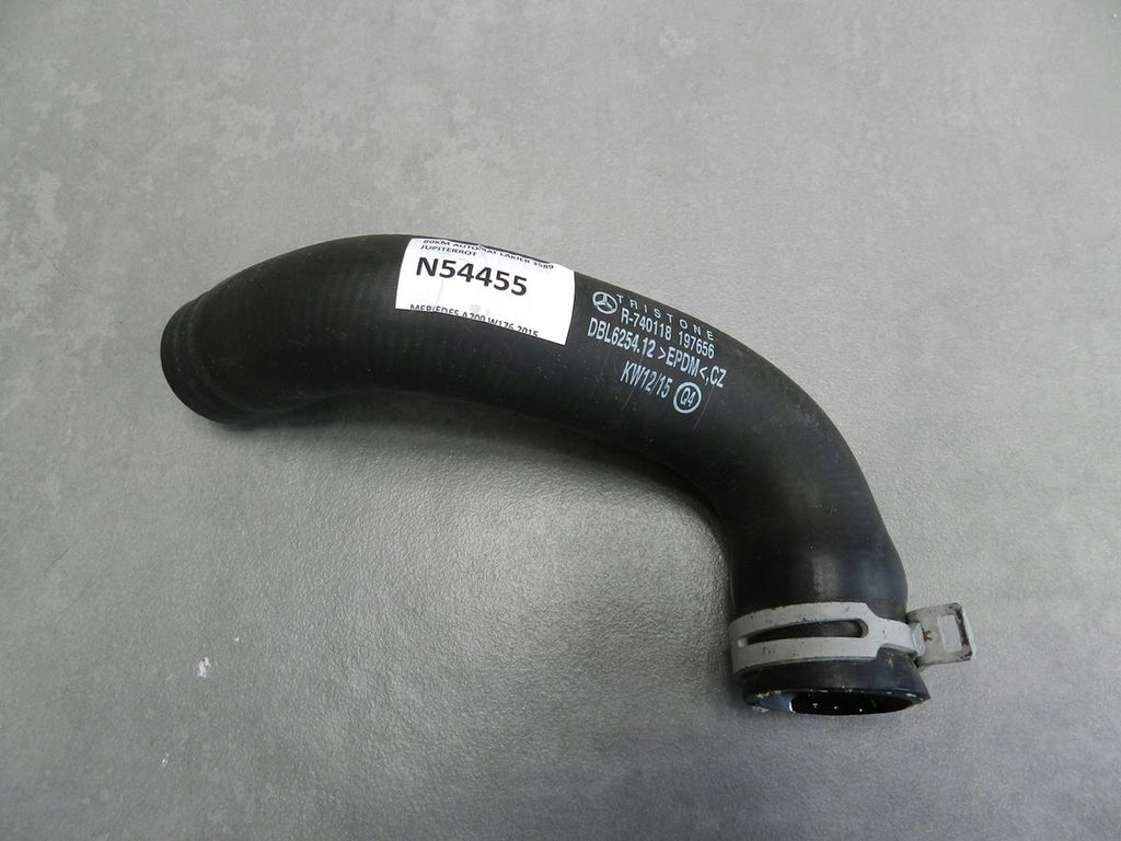 MERCEDES W176 water line 740118