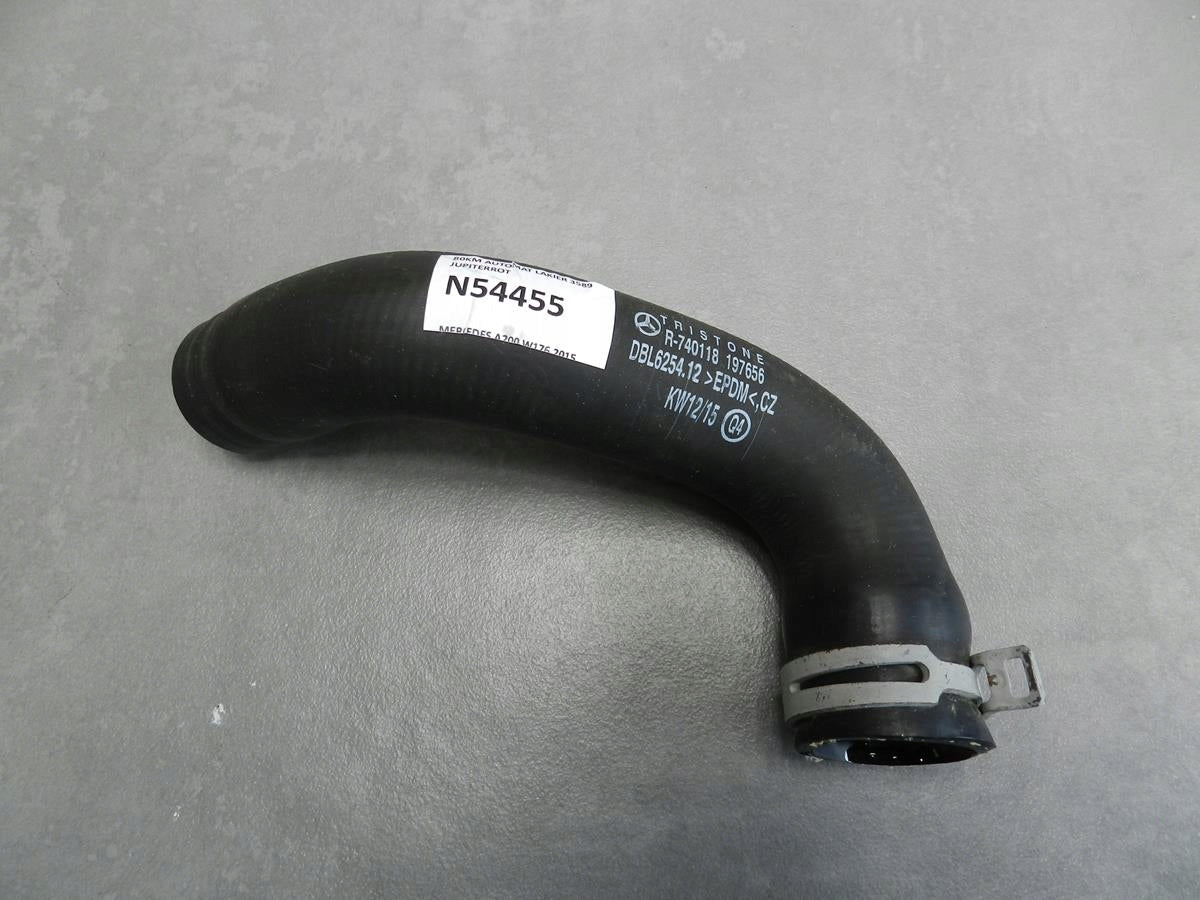 MERCEDES W176 water line 740118