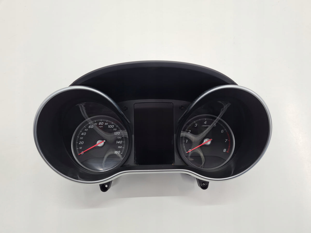 MERCEDES W205 COUNTER CLOCK 2.0CGI A2059007033