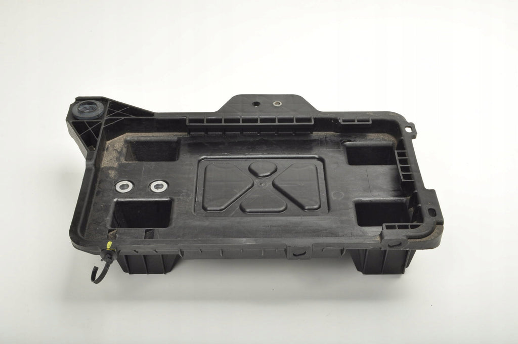 MG HS 1.5T BATTERY BASE 11012294