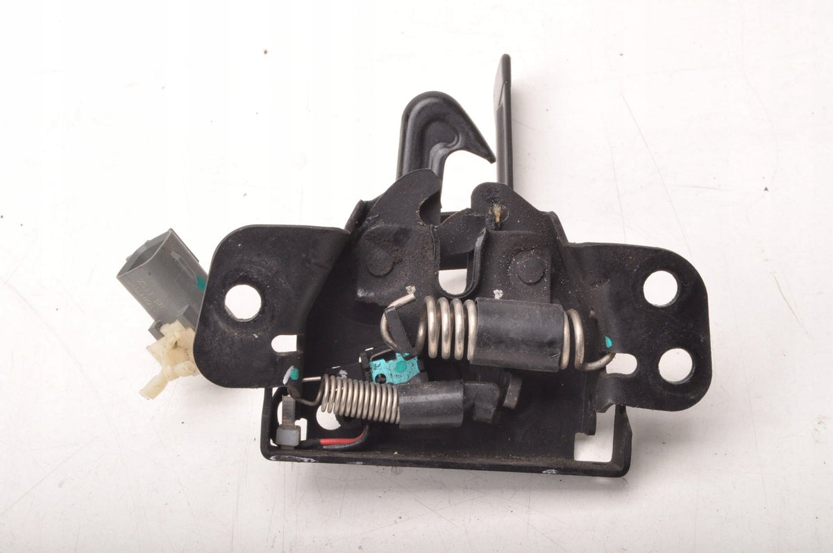 MG ZS MASK LOCK 10079220 LIFT