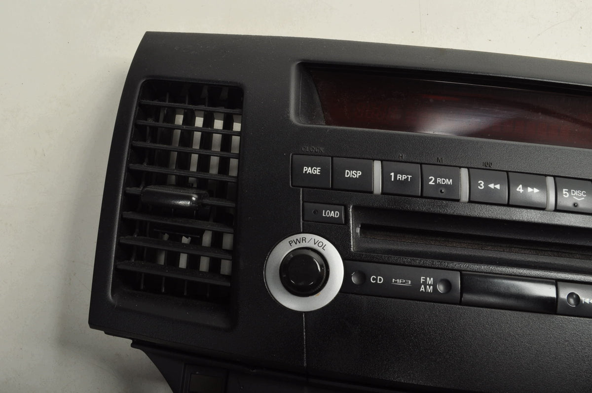 MITSUBISHI LANCER VIII RADIO PANEL RADIO 8002A311XA