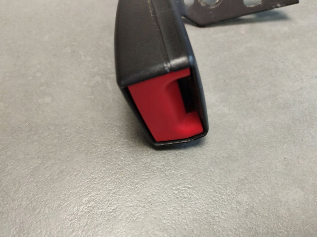Mercedes-Benz E W213 BELT BUCKLE A2908600700 CLASP