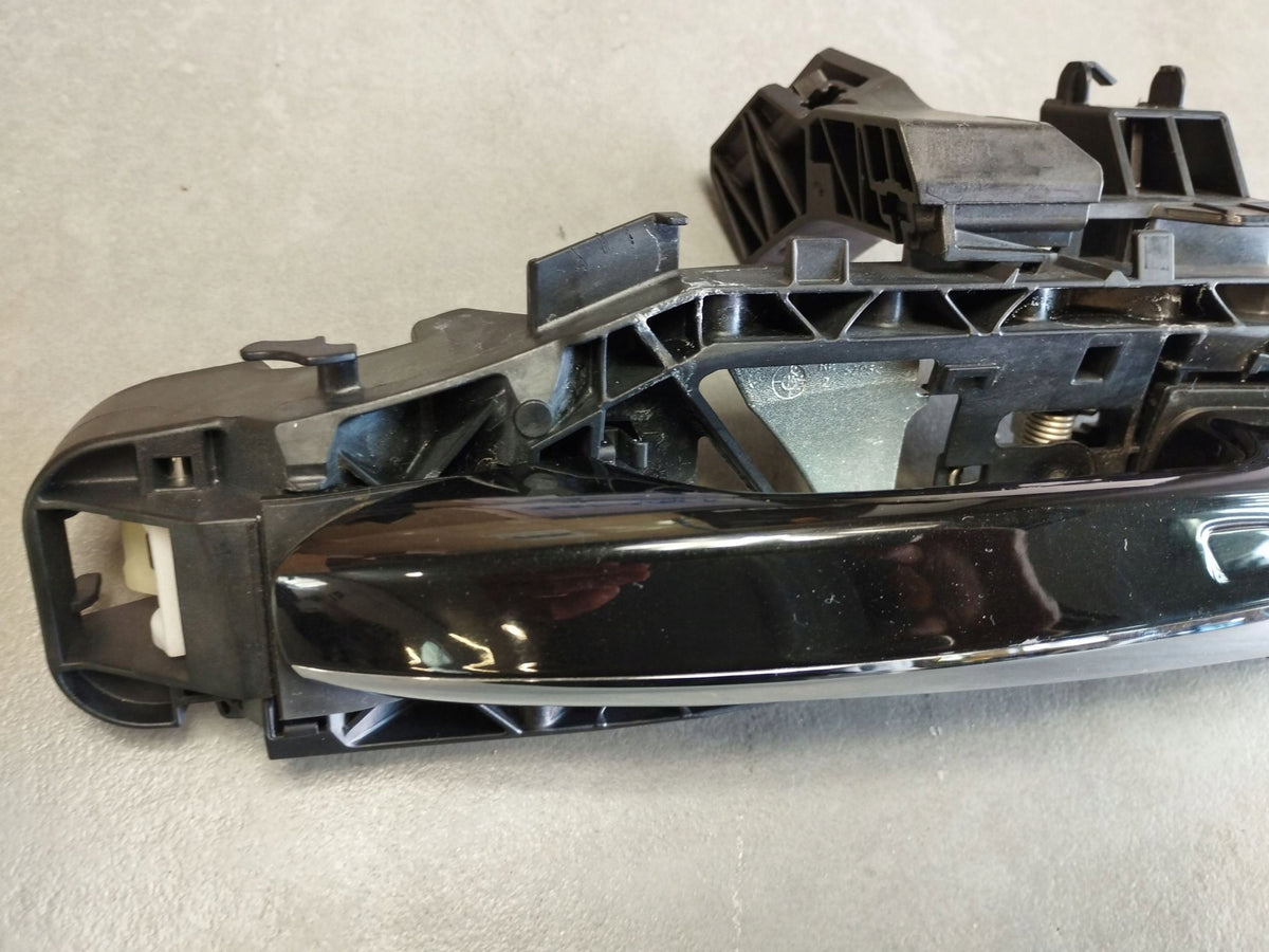 Mercedes-Benz S W222 2014 HANDLE RIGHT REAR KEYLESS 197 A0997605501