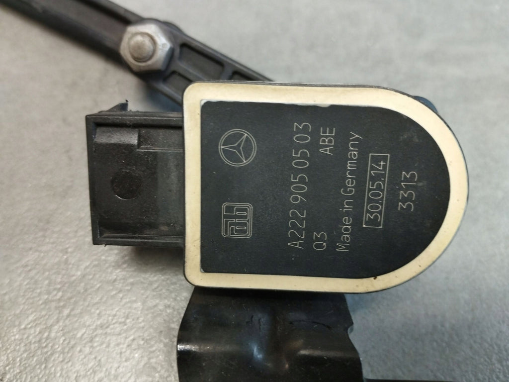 Mercedes-Benz S W222 LIGHT LEVEL SENSOR RIGHT A2223271840