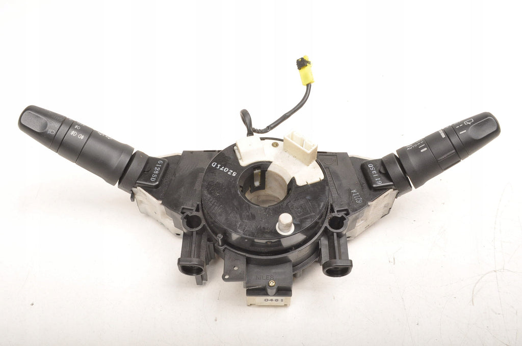 NISSAN NOTE E11 COMBINED SWITCH -9U00C