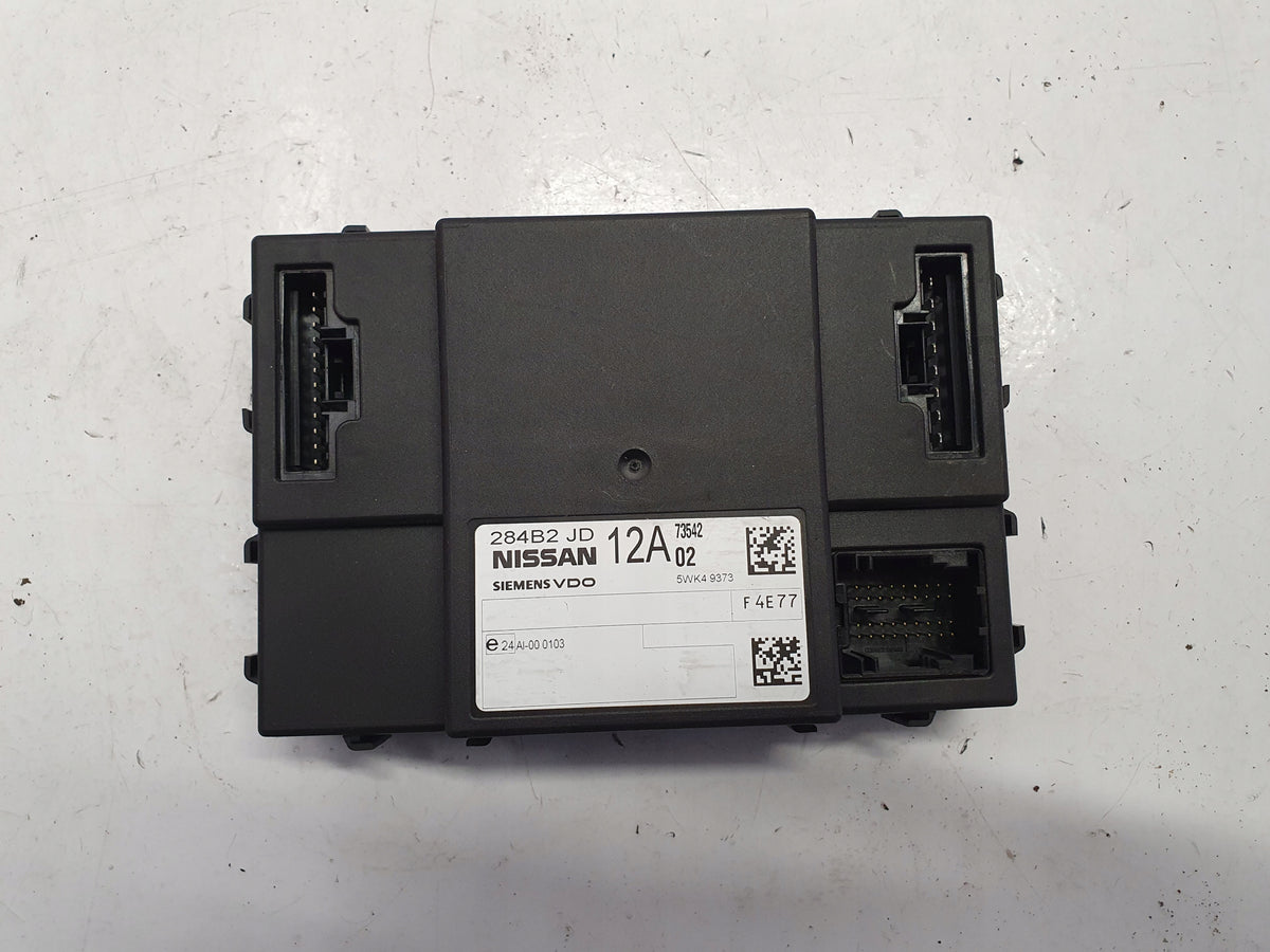 NISSAN QASHQAI AND COMFORT MODULE 284B2JD12A