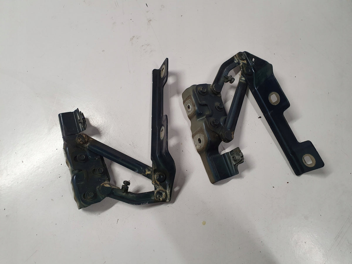 OPEL ASTRA J IV MASK HINGE RIGHT ZGEU 20879203