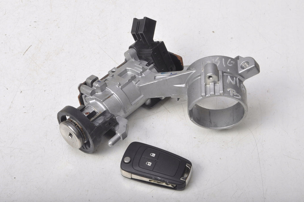 OPEL INSIGNIA AND IGNITION KEY 23276089