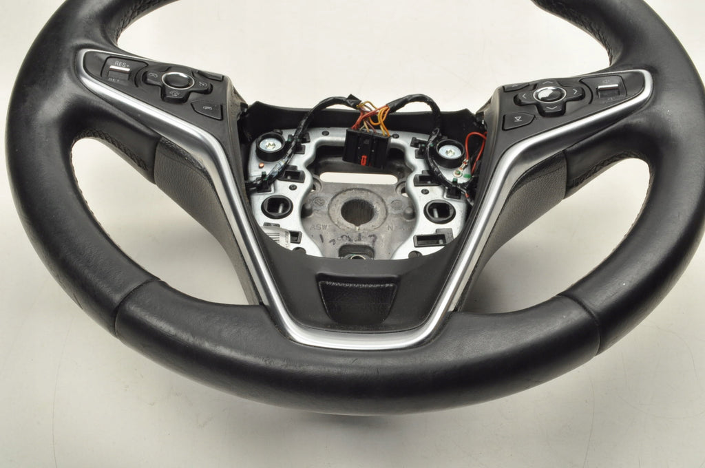 OPEL INSIGNIA AND MULTI 39016158 LEATHER STEERING WHEEL