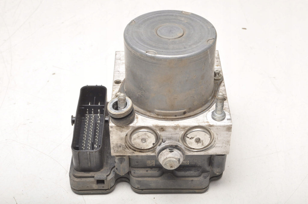 OPEL INSIGNIA B PUMP ABS 84616393