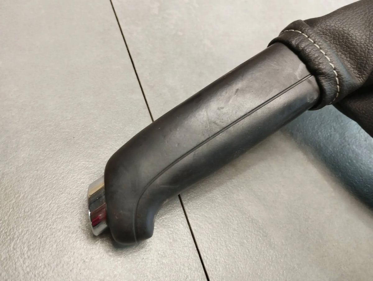 Opel Astra K HANDBRAKE LEVER 55574012