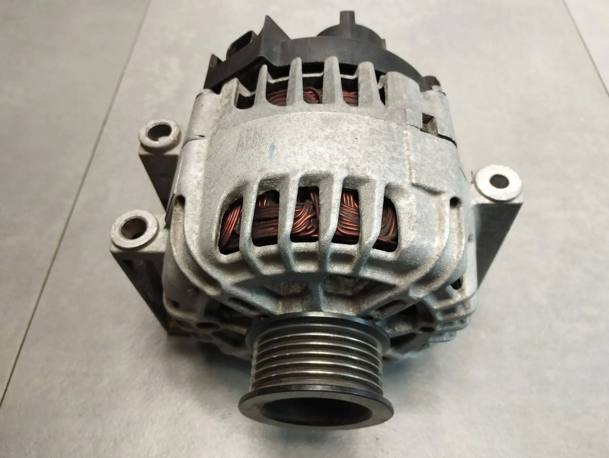 Opel Insignia A 2016 1.6 CDTI ALTERNATOR 140A 13586366