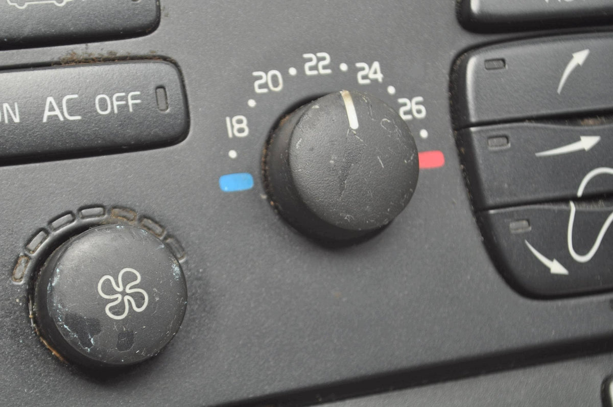 PANEL AIR CONDITIONING SWITCH VOLVO S60 AND V70 II 8691876