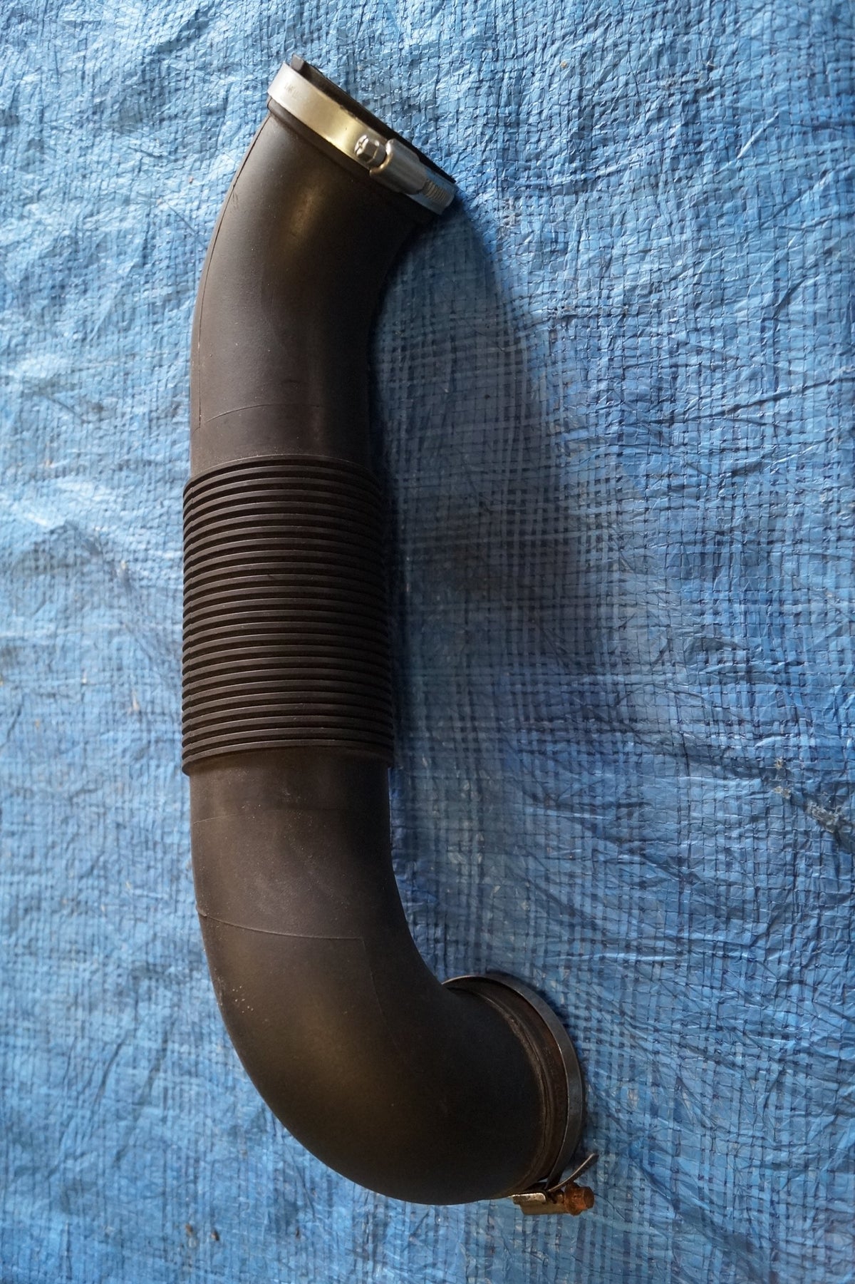 PIPE AIR HOSE 2.2B OPEL SIGNUM 9231937