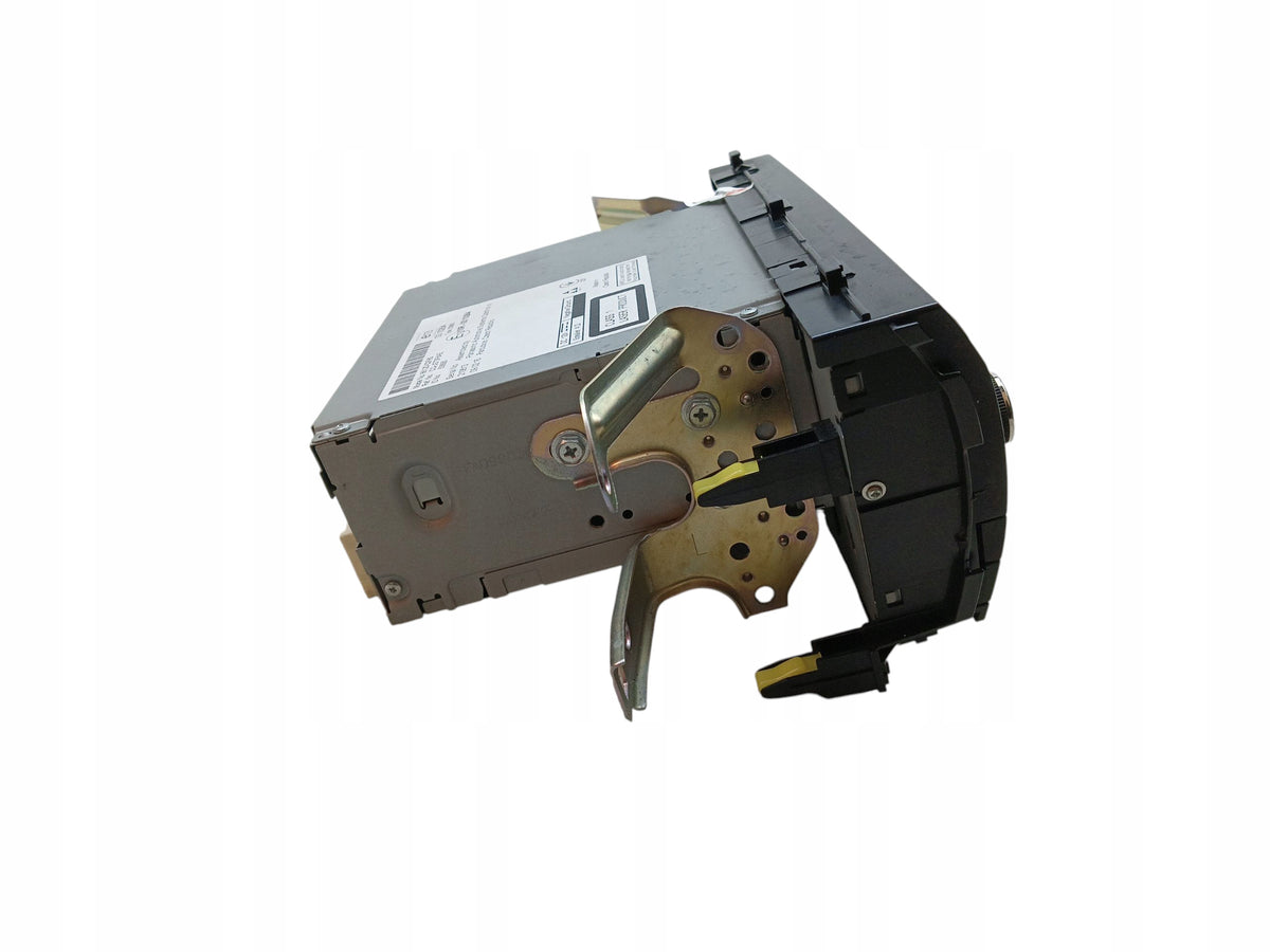 RADIO CD TOYOTA COROLLA E18 86120-02F80