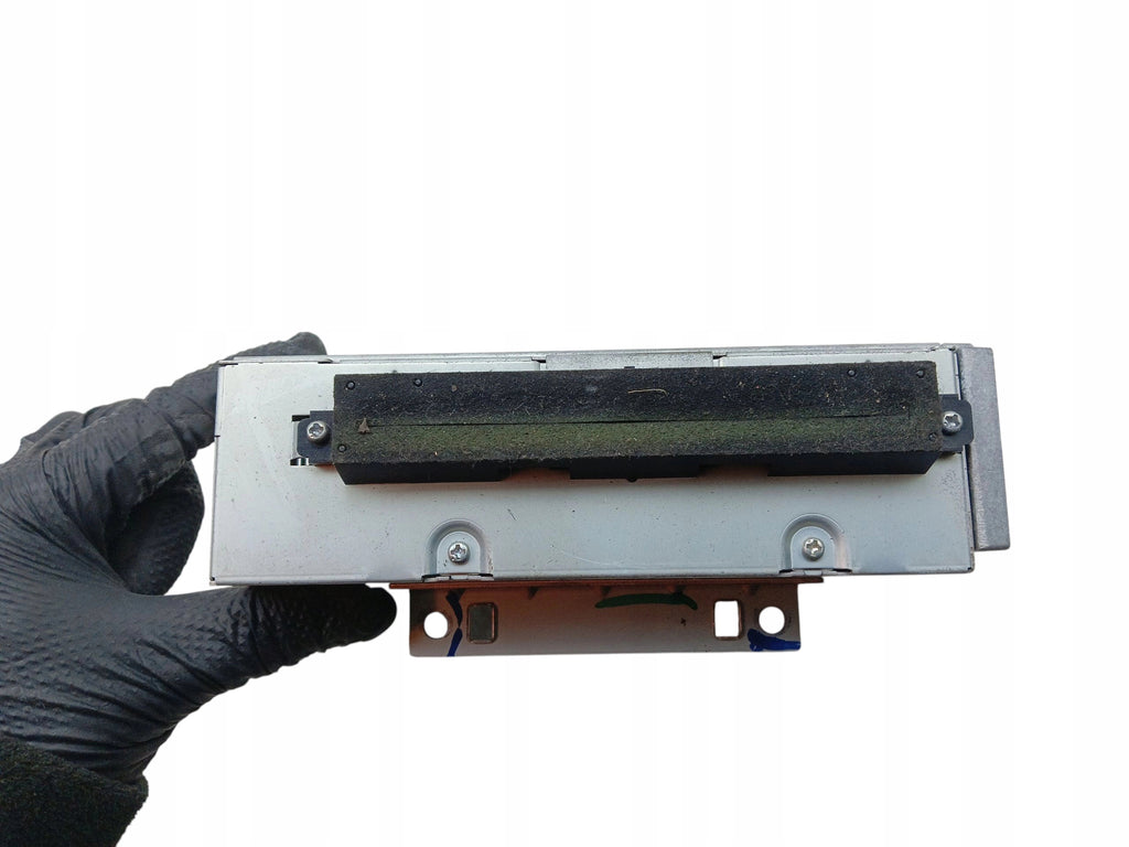RADIO READER VOLVO V50 (2004-2007)