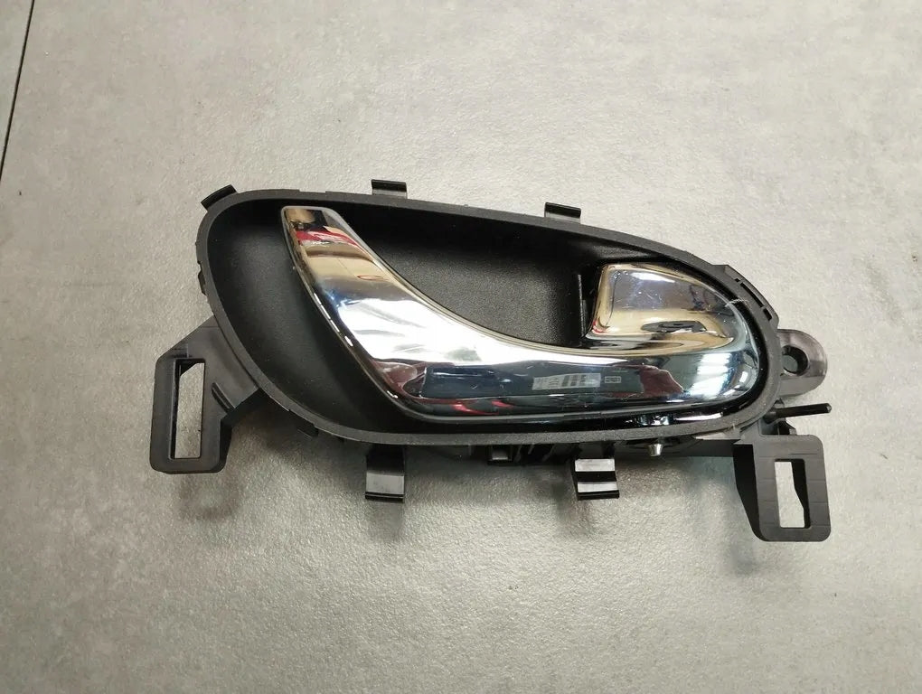 Renault Kadjar DOOR HANDLE INSIDE RIGHT REAR 806704EA