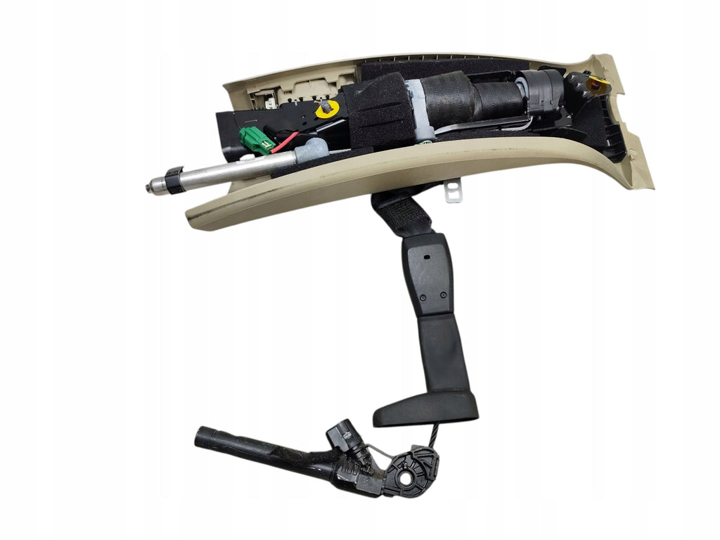 SEAT BELT RIGHT FRONT VOLVO XC60 AND (08-13)