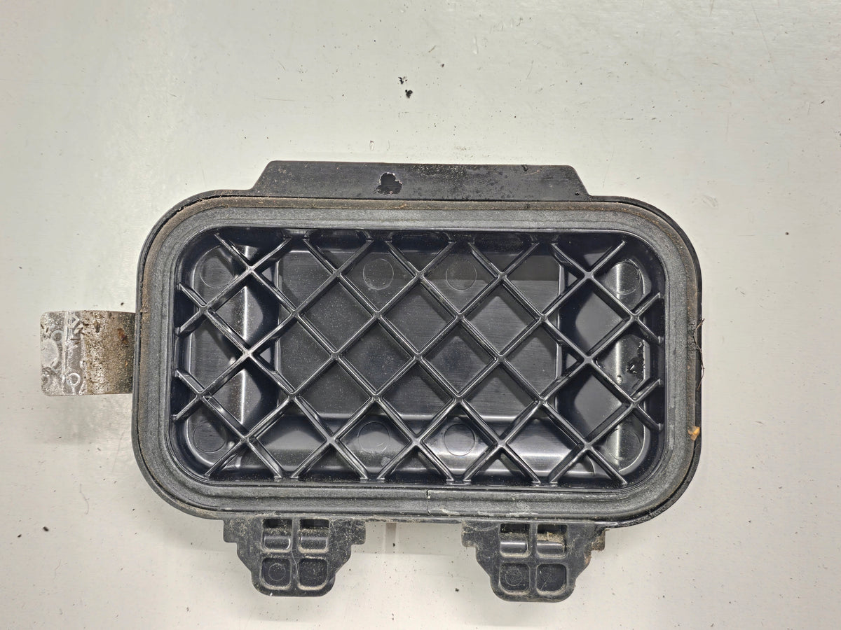 SEAT LEON III 13R LAMP CAP LEFT RIGHT FRONT 5F0941607A