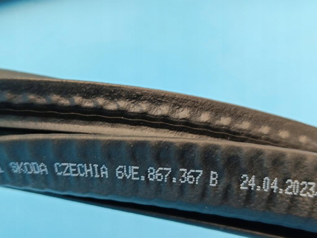 SKODA FABIA 4 MONTE CARLO 1.5TSI 2023 R DOOR SEAL LEFT REAR 6VE867367B
