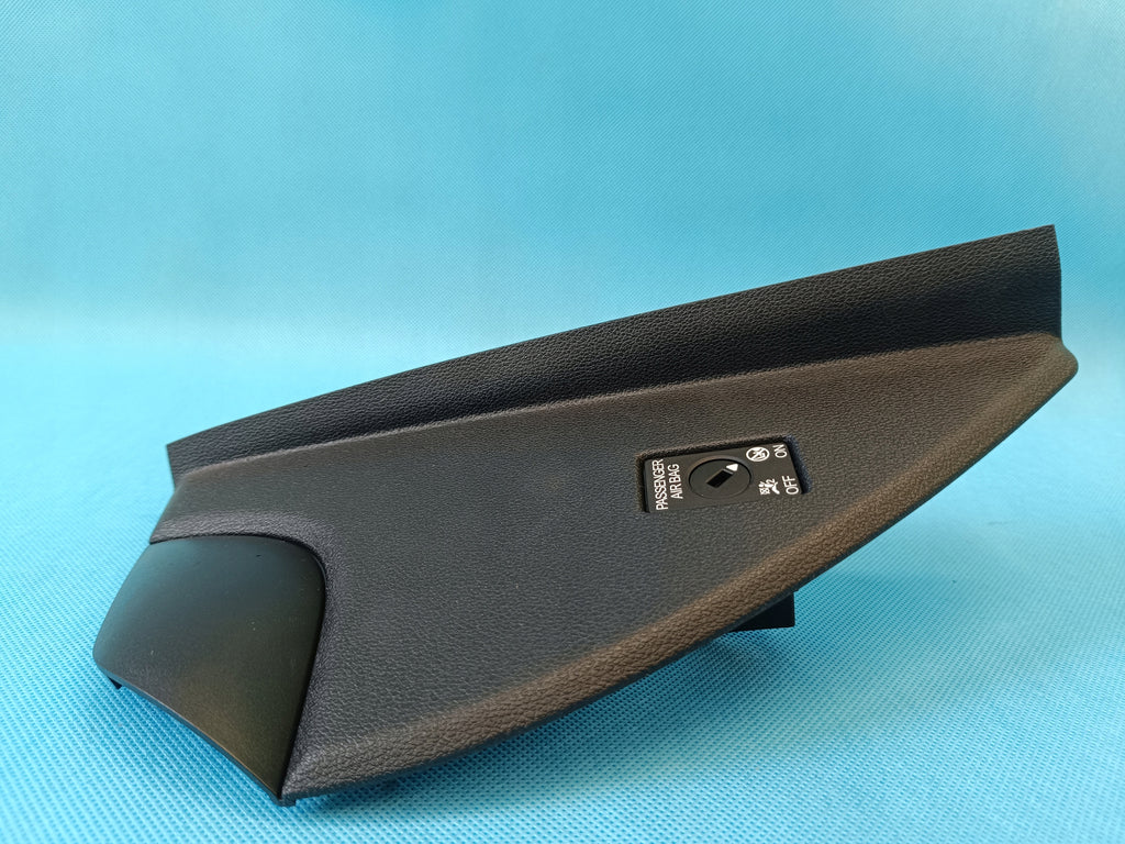 SKODA FABIA 4 MONTE CARLO 1.5TSI 2023R CONSOLE BOARD COVER RIGHT 6VA857504