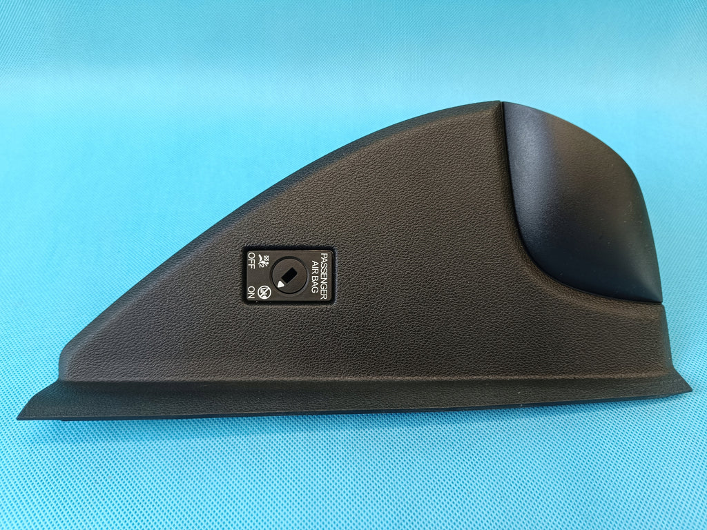 SKODA FABIA 4 MONTE CARLO 1.5TSI 2023R CONSOLE BOARD COVER RIGHT 6VA857504