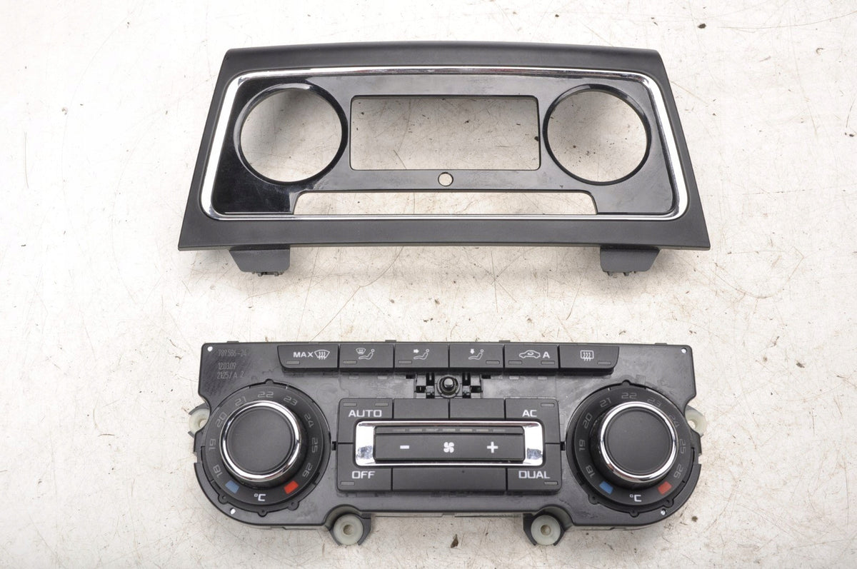SKODA SUPERB II AIR CONDITIONING SWITCH 3T0907044AF