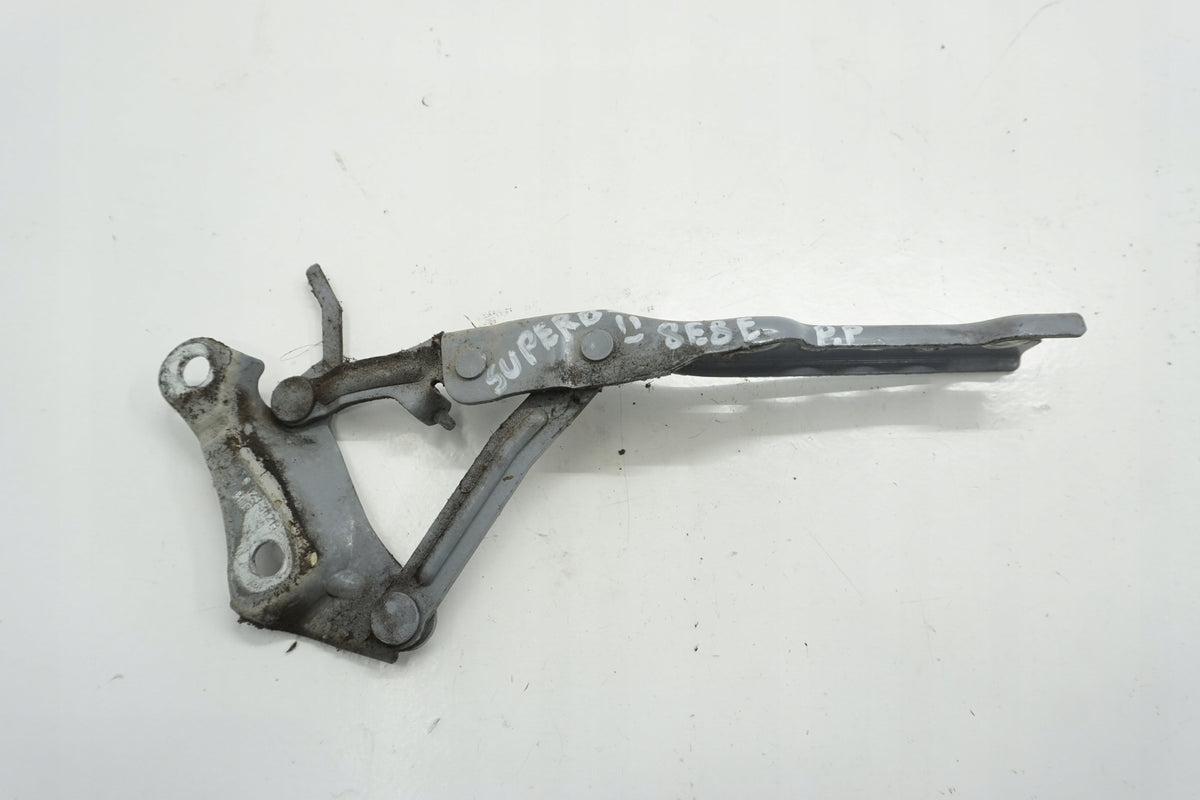 SKODA SUPERB II MASK HINGE RIGHT 9156 3T0823302B