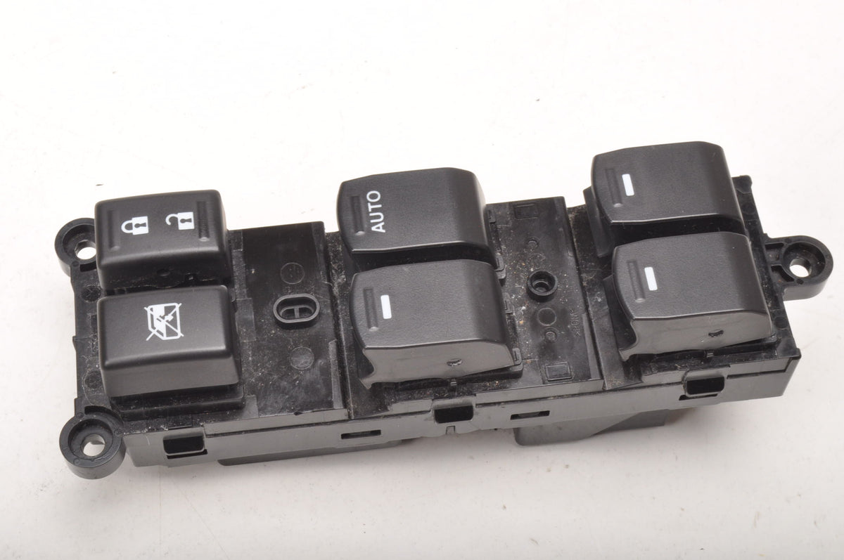 SUZUKI S-CROSS MIRROR GLASS CONTROL PANEL