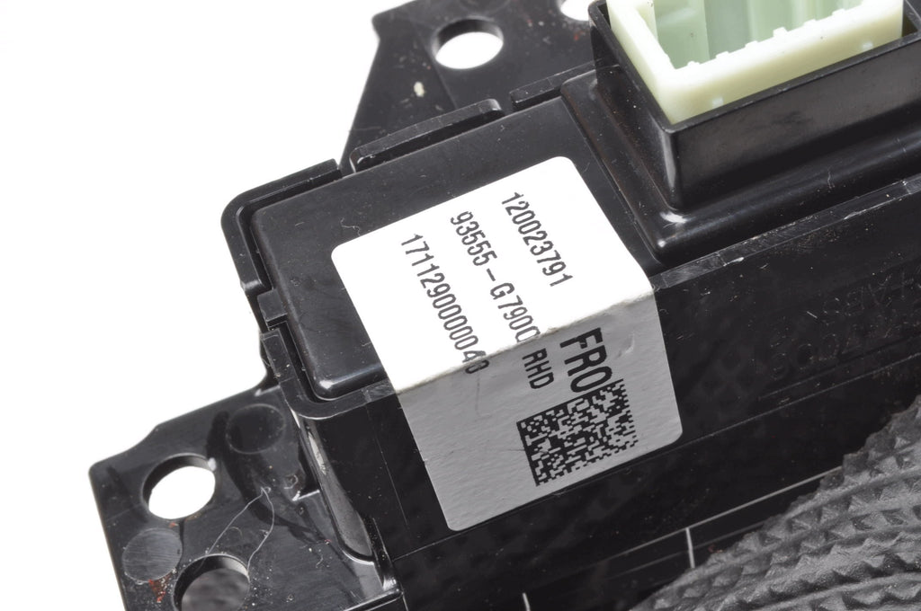 SWITCH PANEL HYUNDAI IONIQ ELECTRICIAN 93555-G7900