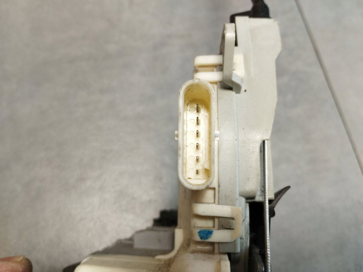 Seat Altea XL LOCK RIGHT REAR 5P0839012B