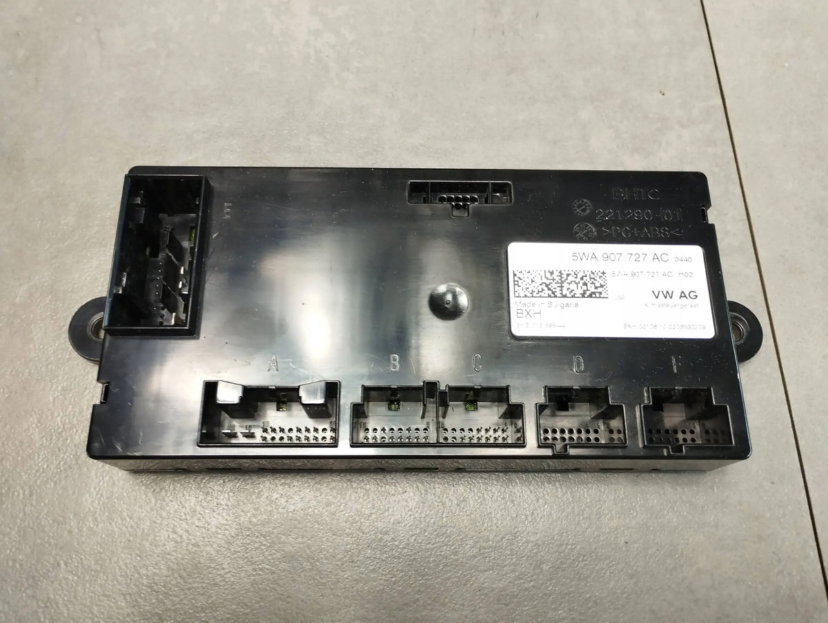 Skoda Octavia Mk4 AIR CONDITIONING MODULE 5WA907727AC