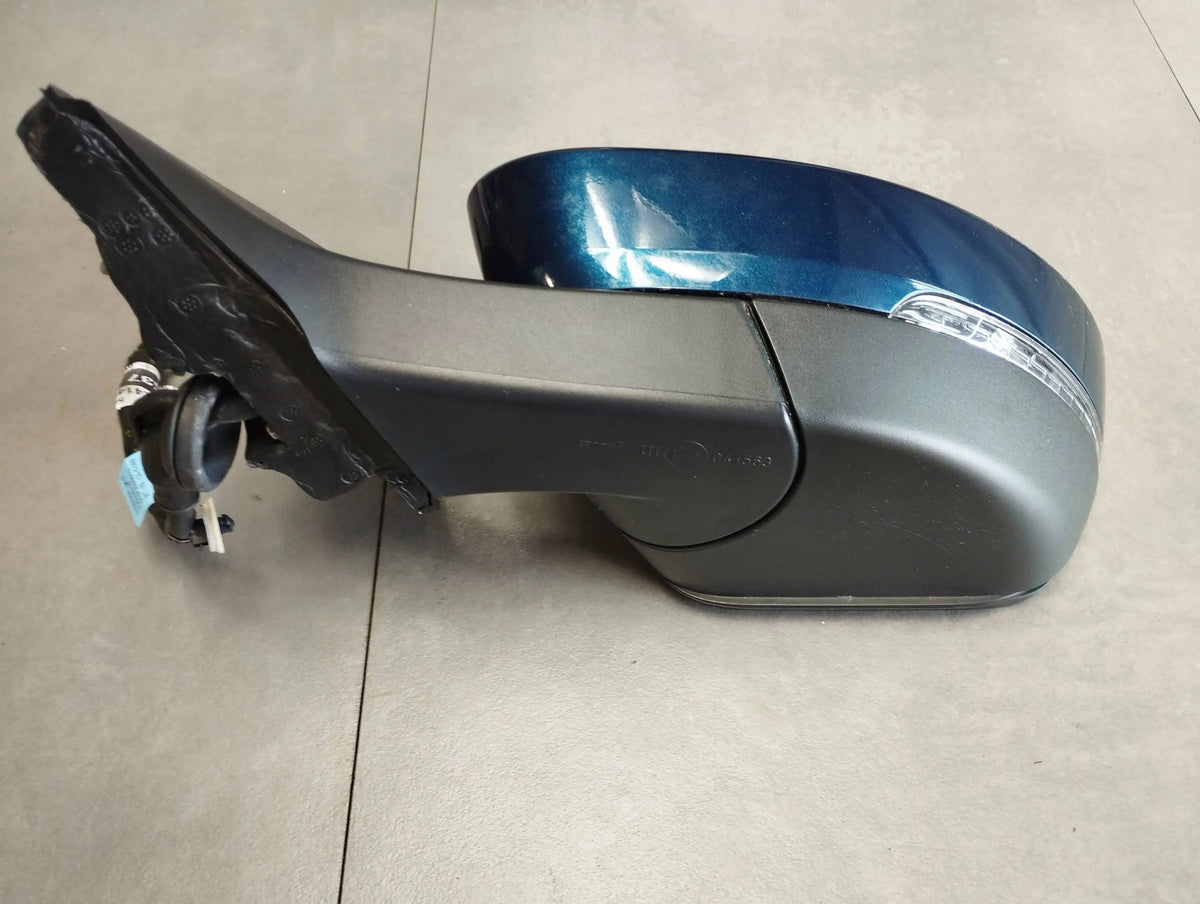 Skoda Octavia Mk4 MIRROR LEFT LW5Q 10+2 PINS ASSISTANT