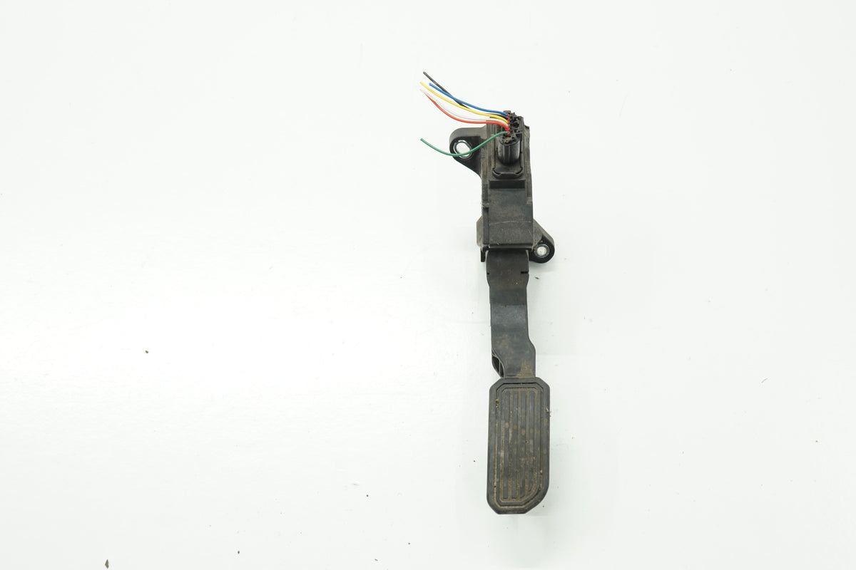 TOYOTA AURIS I FACELIFT E15 PEDAL ZA PLIN 78110-02012