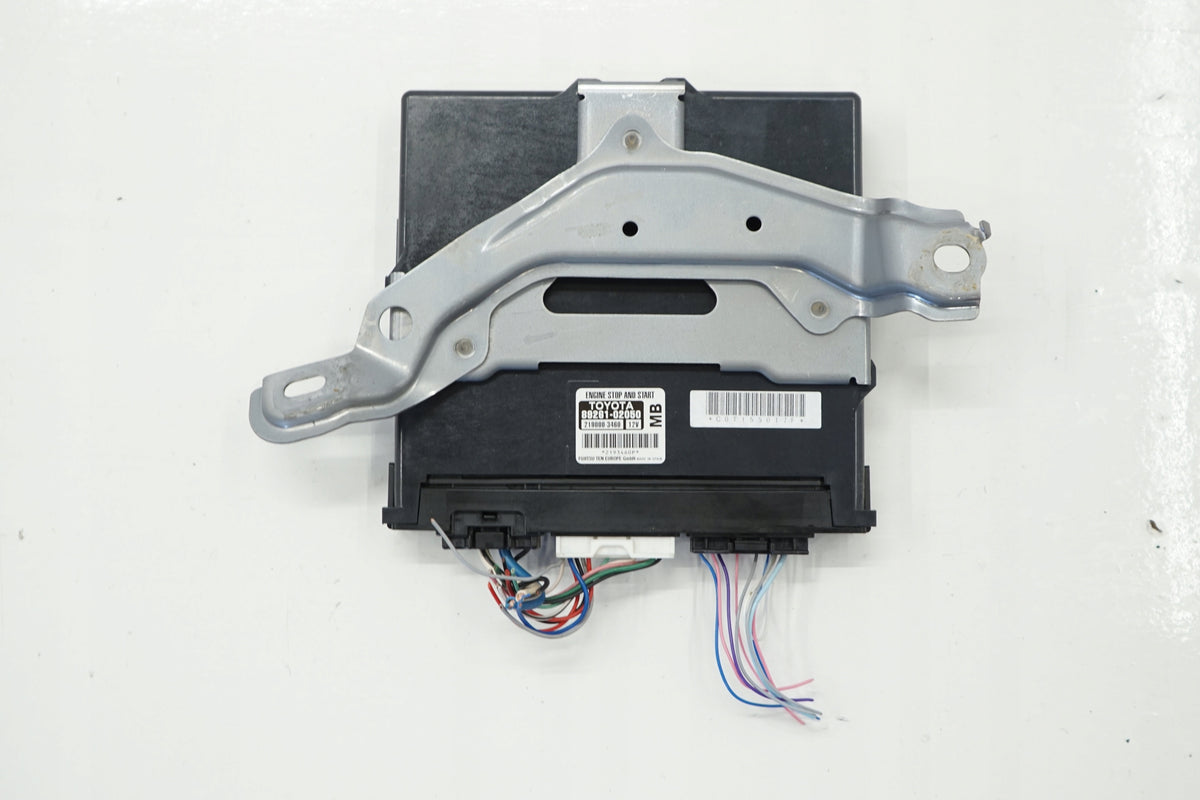 TOYOTA AURIS II E18 LIFT MODULE DRIVER START STOP 89261-02050