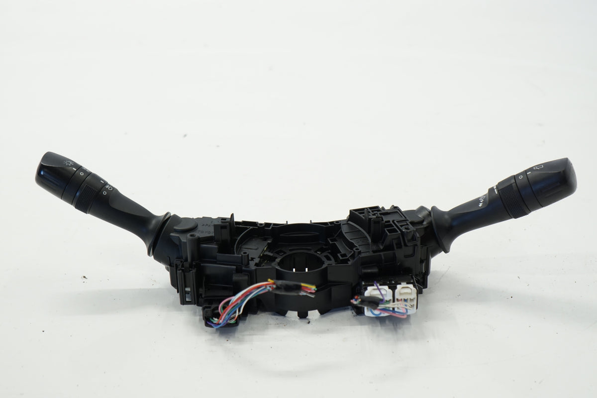 TOYOTA AURIS II E18 LIFT SWITCH COMBINED HANDLE 02730-17F850