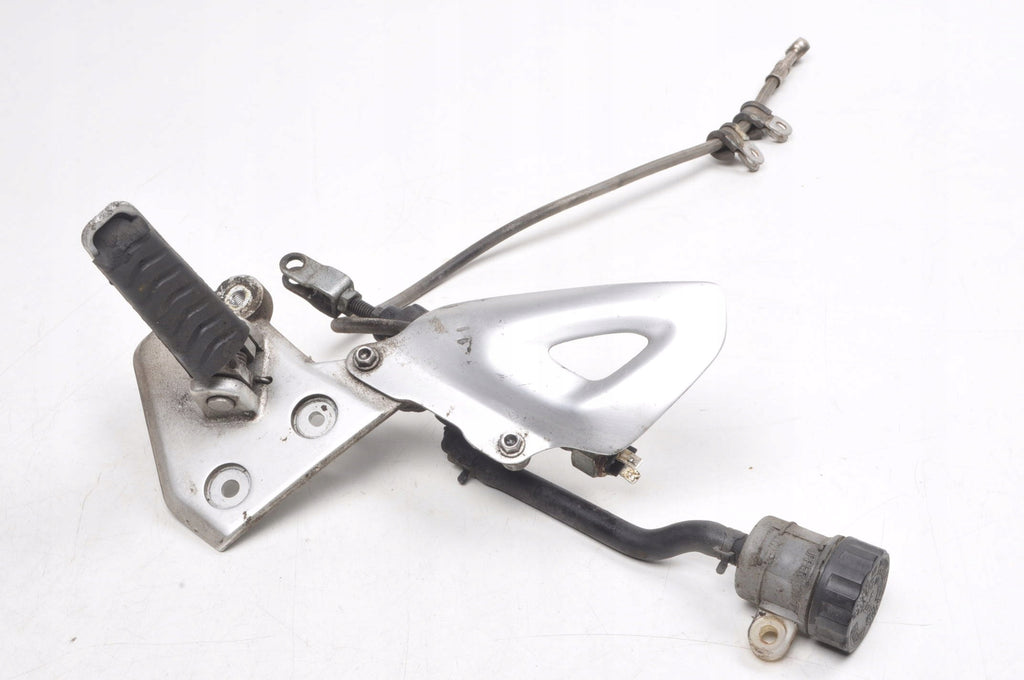 TRIUMPH TIGER 1050 SET FOOTREST RIGHT 2080717