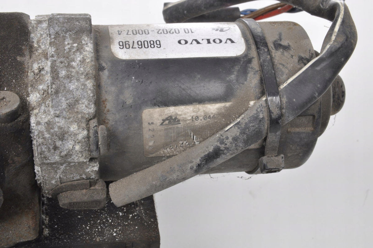 VOLVO 850 2.4 PUMP ABS 6806796