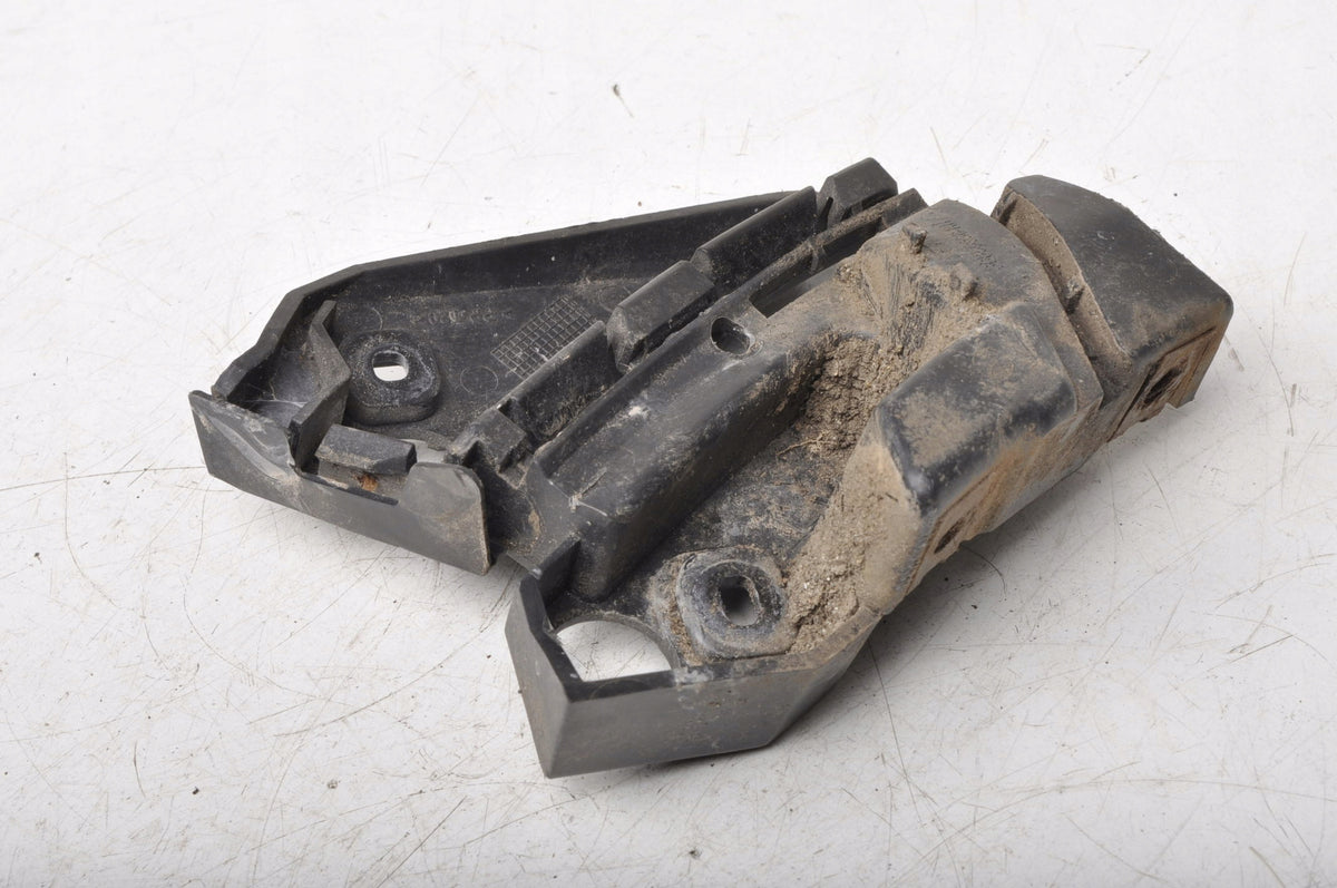VOLVO C30 FENDER SLIDE RIGHT 30655936
