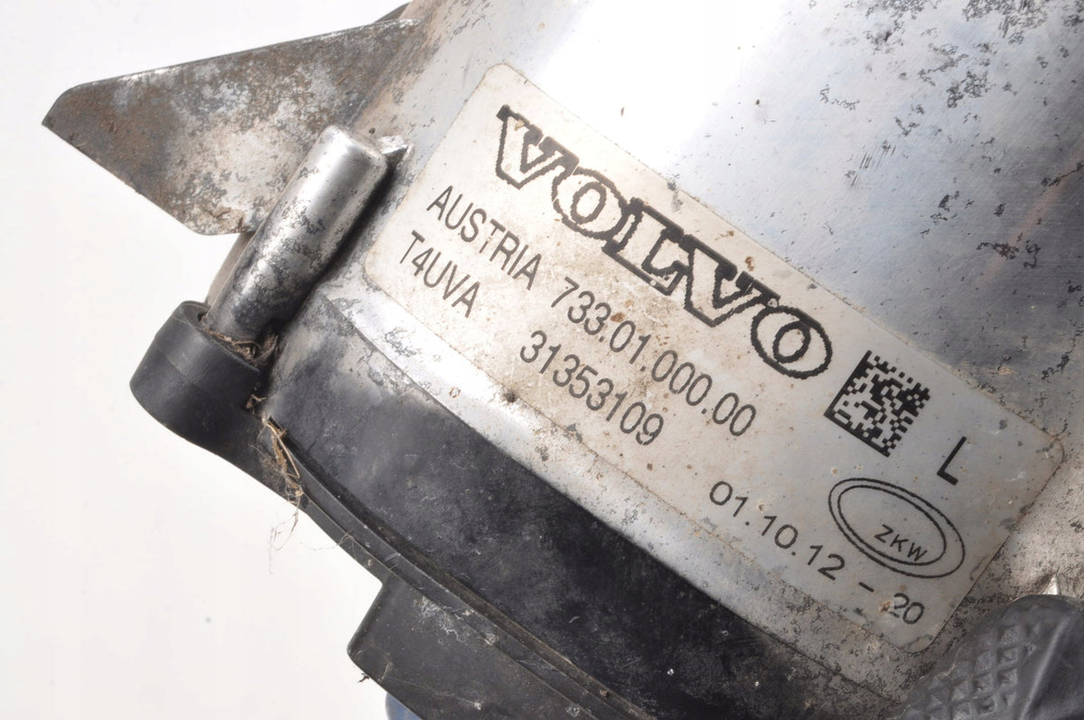 VOLVO C30 HALOGEN LEFT LIFT 31353109