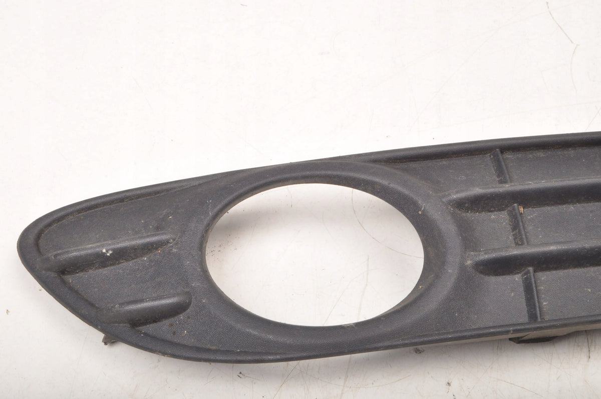 VOLVO S40 II LIFT FRAME HALOGEN GRILLE LEFT 30744919