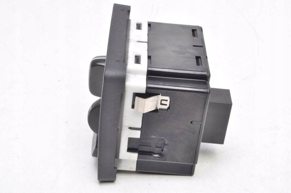 VOLVO S40 II LIGHT SWITCH 30669733