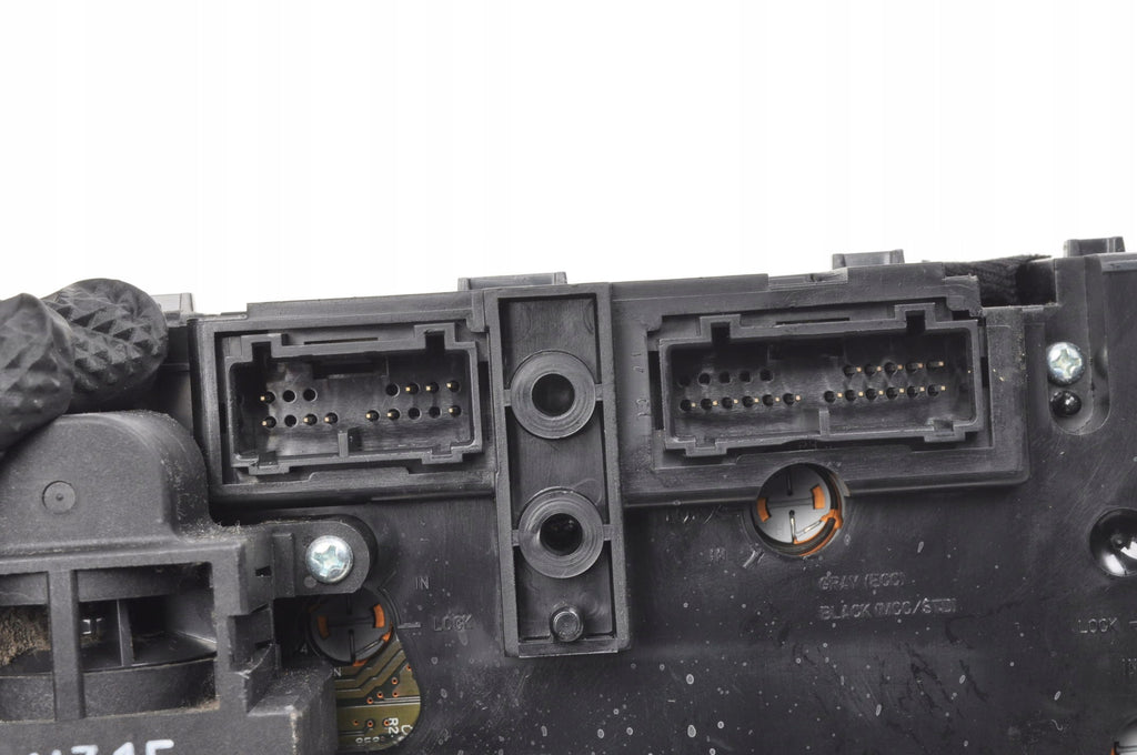 VOLVO S60 AND V70 II XC70 PANEL AIR CONDITIONING SWITCH 8691876