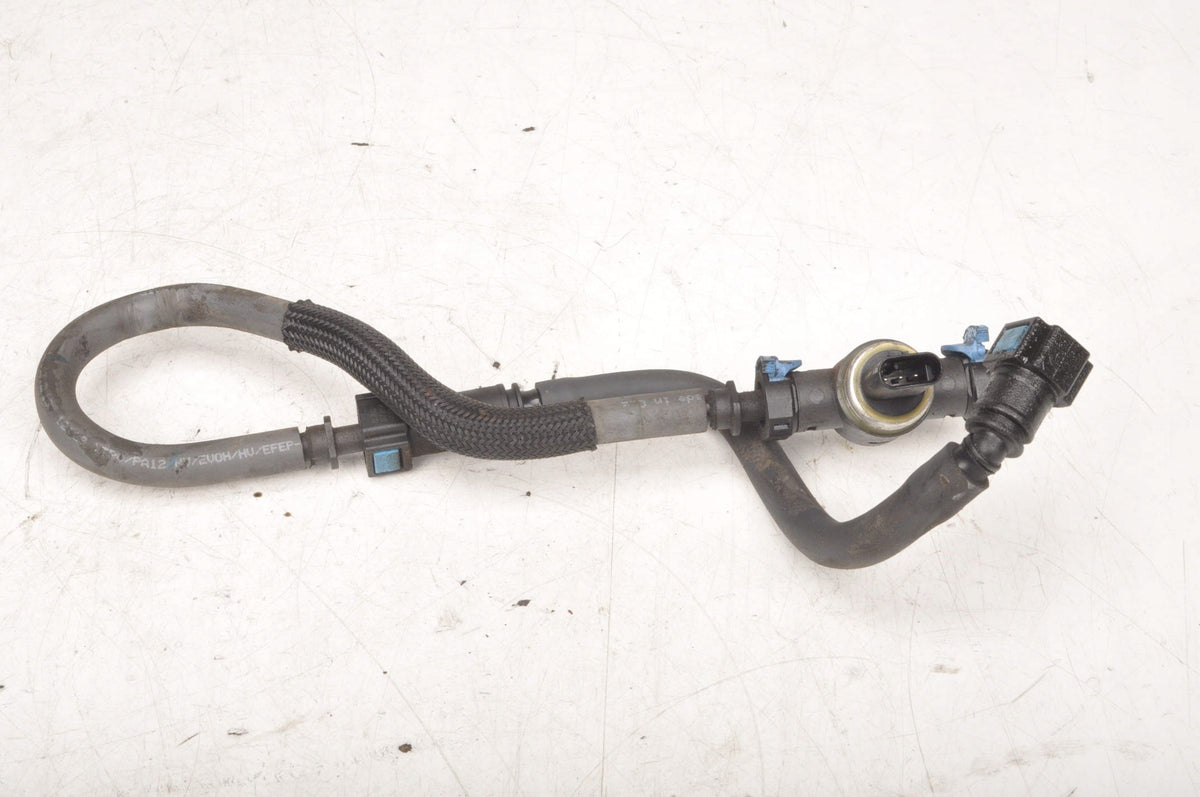 VOLVO S60 II 2.0 D4 190KM FUEL LINES FUEL SENSOR