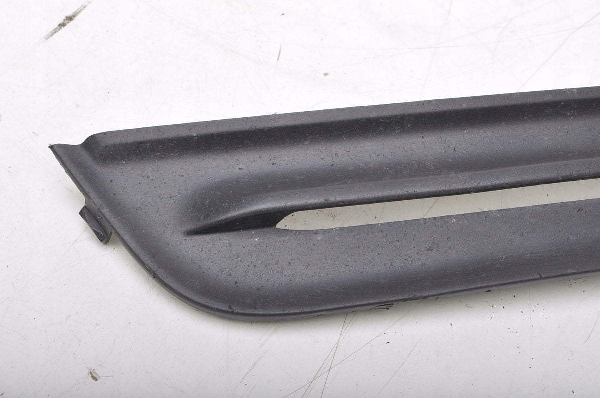 VOLVO S60 II V60 GRILLE DUMMY BUMPER 31323847 RIGHT
