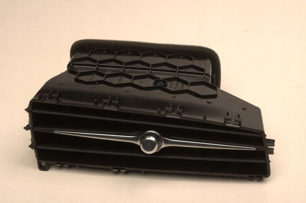 VOLVO S60 III V60 II AIR VENT RIGHT 31477275