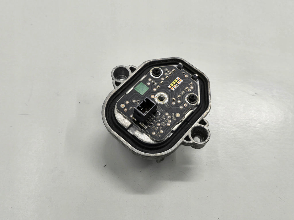 VOLVO S90 V90 2017 OMFORMERLED-LYGTE B105151-B