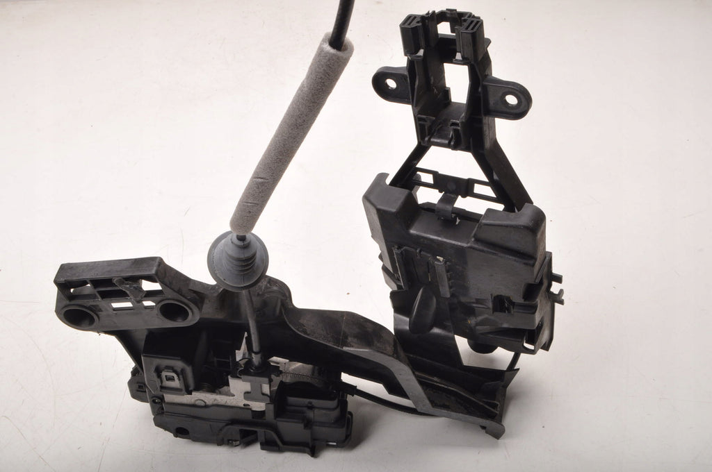 VOLVO S90 XC90 V90 II DOOR LOCK RIGHT FRONT 31462456 UK